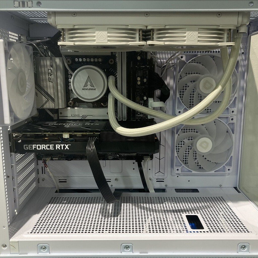 中古 自作パソコン(i5 12600KF/16GB/SSD500GB/RTX3060Ti) 4780001451
