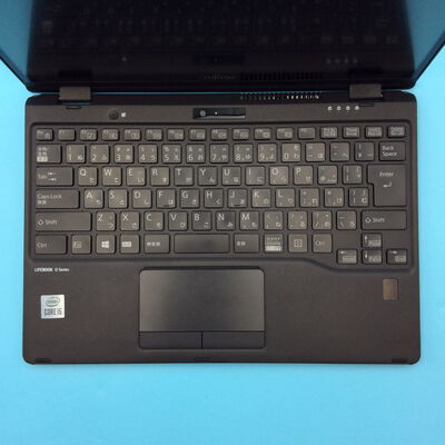 【秋葉原本店】中古  FUJITSU_FMVU29022(i5-10310U/4GB/SSD128GB/W11P) 3410014441 