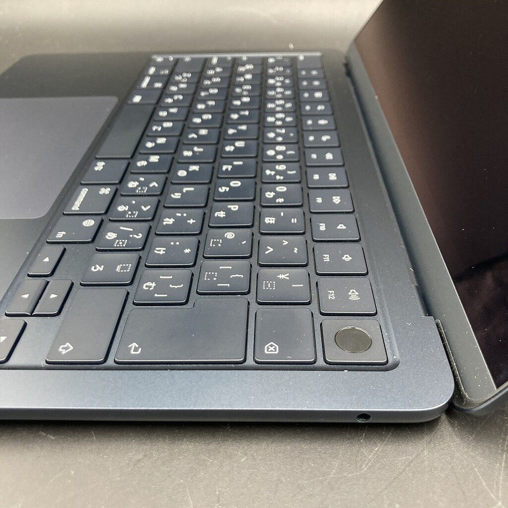 【ジャンク】macbook air M2 ミッドナイト APPLE 〔中古〕MacBook Air (M2・2022) MLY43J/A ミッドナイト（中古