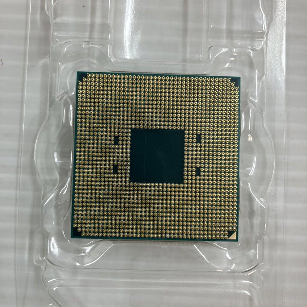 中古 AMD Ryzen 7 5700X (AM4/3.4GHz/36M/C8/T16/65W) 150182 （370631