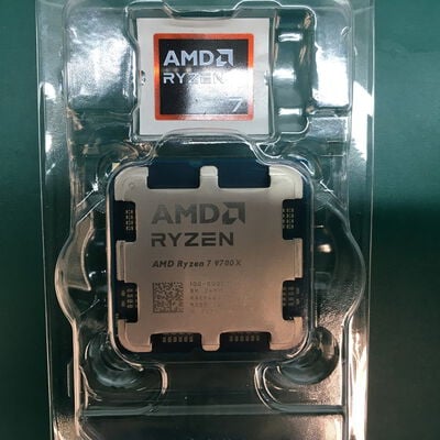 【佐賀南部バイパス店】中古  AMD Ryzen 7 9700X (AM5/3.8GHz/40M/C8/T16/65W) 169022 