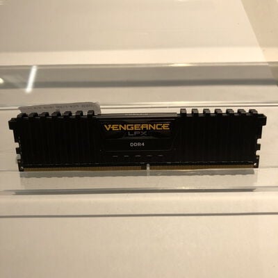 【姫路店】中古  PC4-21300 16GB デスクトップ用 135638 
