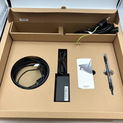 【新潟店】中古  Wacom Cintiq 16 DTK1660K1D DTK1660／K1-DA 3290006856 