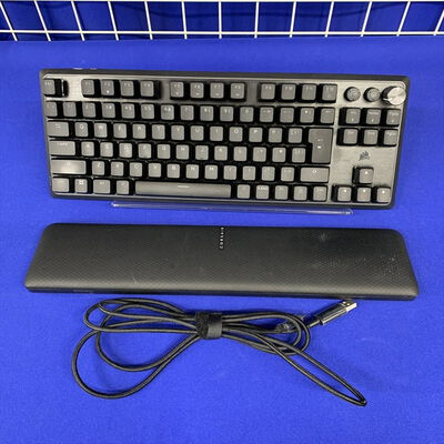 【横浜駅前店】中古  CORSAIR K70 CORE TKL WIRELESS [CH-914901E-JP] 日本語配列テンキーレス USB無線/Bluetooth対応 ワイヤレスゲーミングキーボード メカニカル赤軸 3400008895 