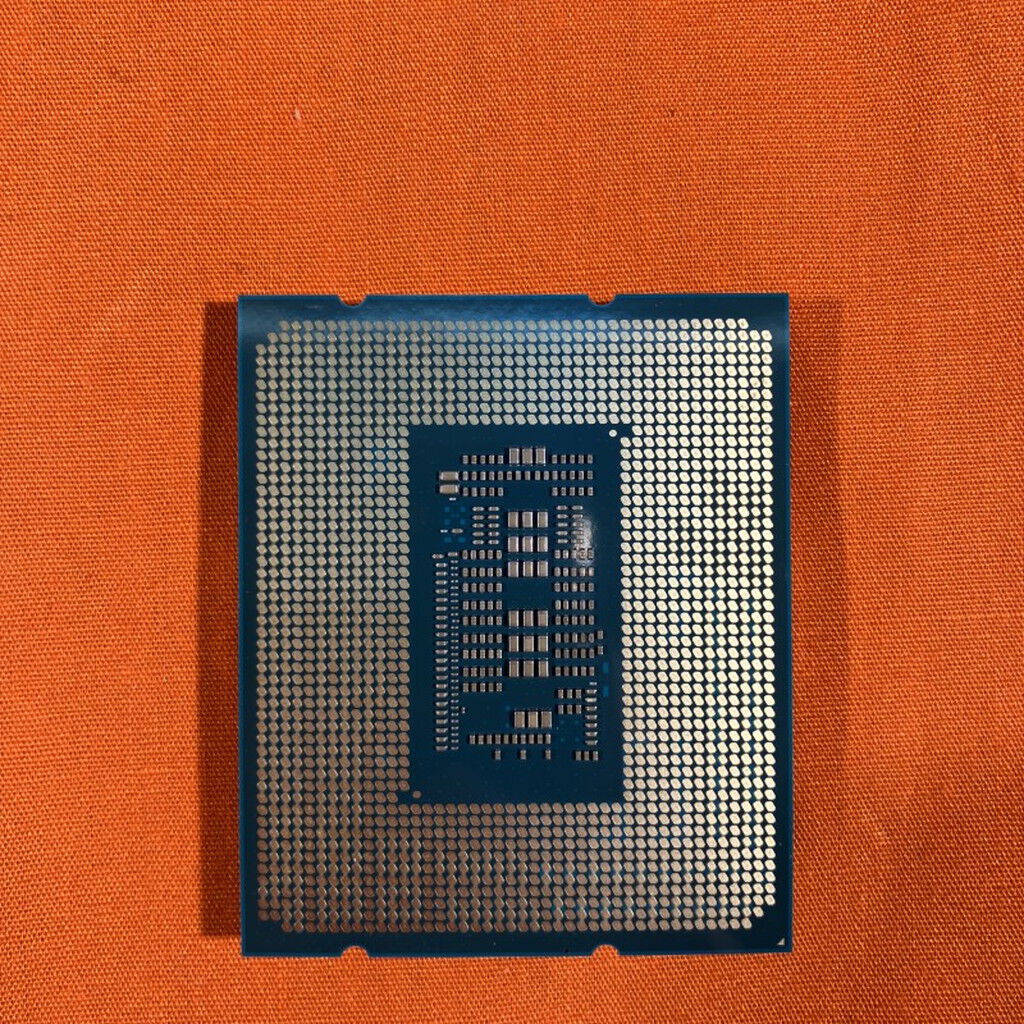 【中古完動品】Core i9-1200 CPU単体 中古完動品】Core i9-1200 CPU単体 中古Core i9 プロセッサー (intel