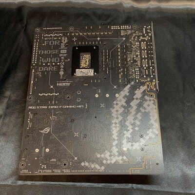 【横浜駅前店】中古  ASUS ROG STRIX Z890-F GAMING WIFI(Z890 1851 ATX DDR5) 172176 