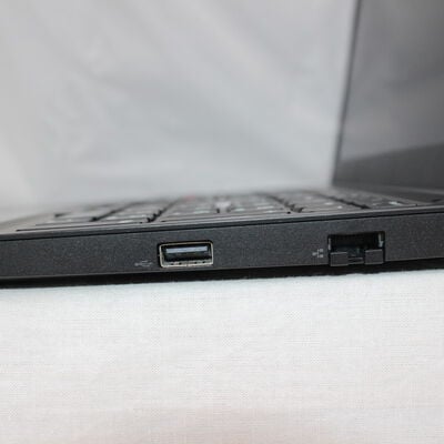 【通販センター】中古  Lenovo ThinkPad E15 Gen 1(Intel Core i5 10210U 1.60GHz/16GB DDR4/SSD512GB/-/オンボード/15.6/1920x1080/GbE/Wi-Fi/WEBCAM/W11H/VBT) 195551 