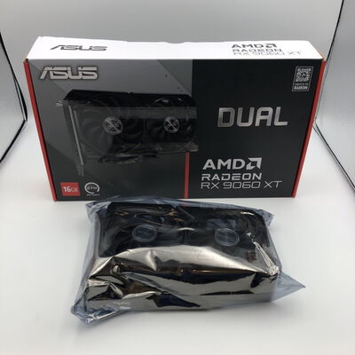 【甲府飯田店】中古  ASUS DUAL-RX9060XT-16G (RX9060XT 16GB) 188999 