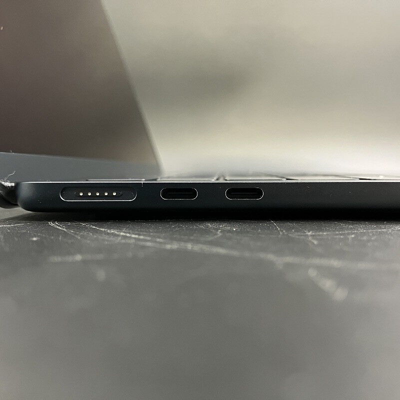 Apple macbook Air 2022 M2 ジャンク パーツ取り前提 Apple macbook Air 2022 M2 ジャンク パーツ取り前提 - メルカリ