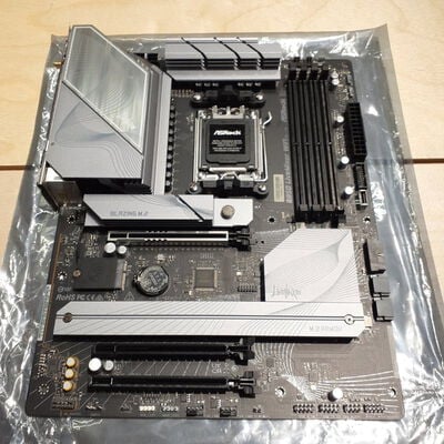 【鹿児島店】中古  ASRock B850 LiveMixer WiFi (B850 AM5 ATX DDR5) 175466 