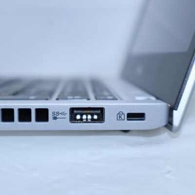 【通販センター】中古  NEC VersaPro タイプVB PC-VKM17BZC3 (Core i5 8350U/8GB/SSD256GB/-/オンボード/12.5/1366x768/Wi-Fi/WEBCAM/W11H64 MAR) 186066 