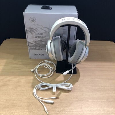 【甲府飯田店】中古  Razer Kraken Mercury White（RZ04-02830400-R3M1） 4720001579 