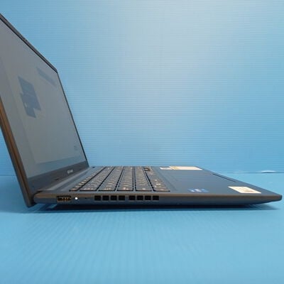 【大須店】中古  ASUS X1502VA-I7H161W 3120023770 