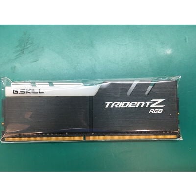 【佐賀南部バイパス店】中古  PC4-28800 8GB デスクトップ用 140733 