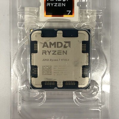 【徳島住吉店】中古  AMD Ryzen 7 9700X (AM5/3.8GHz/40M/C8/T16/65W) 169022 