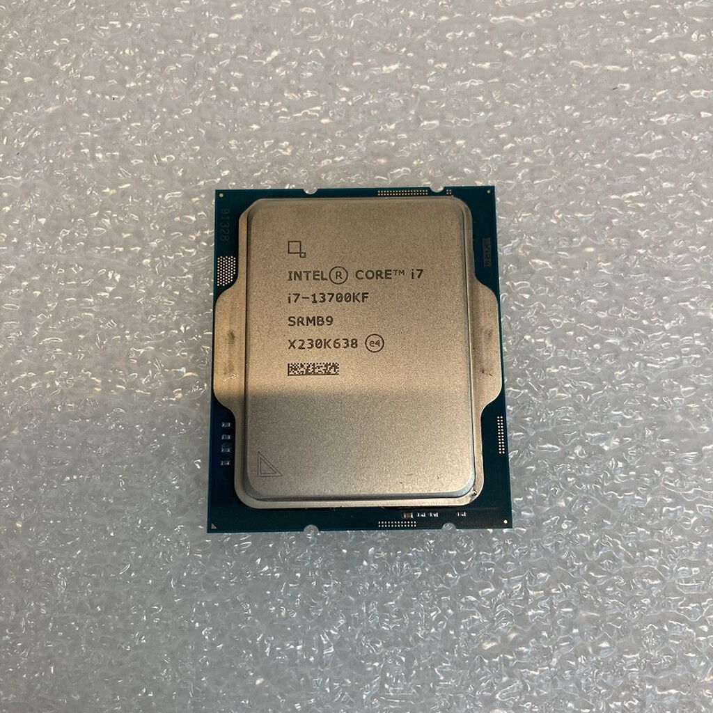 中古 INTEL Core i7 13700KF (1700/3.4G/30M/C16/T24) 152751