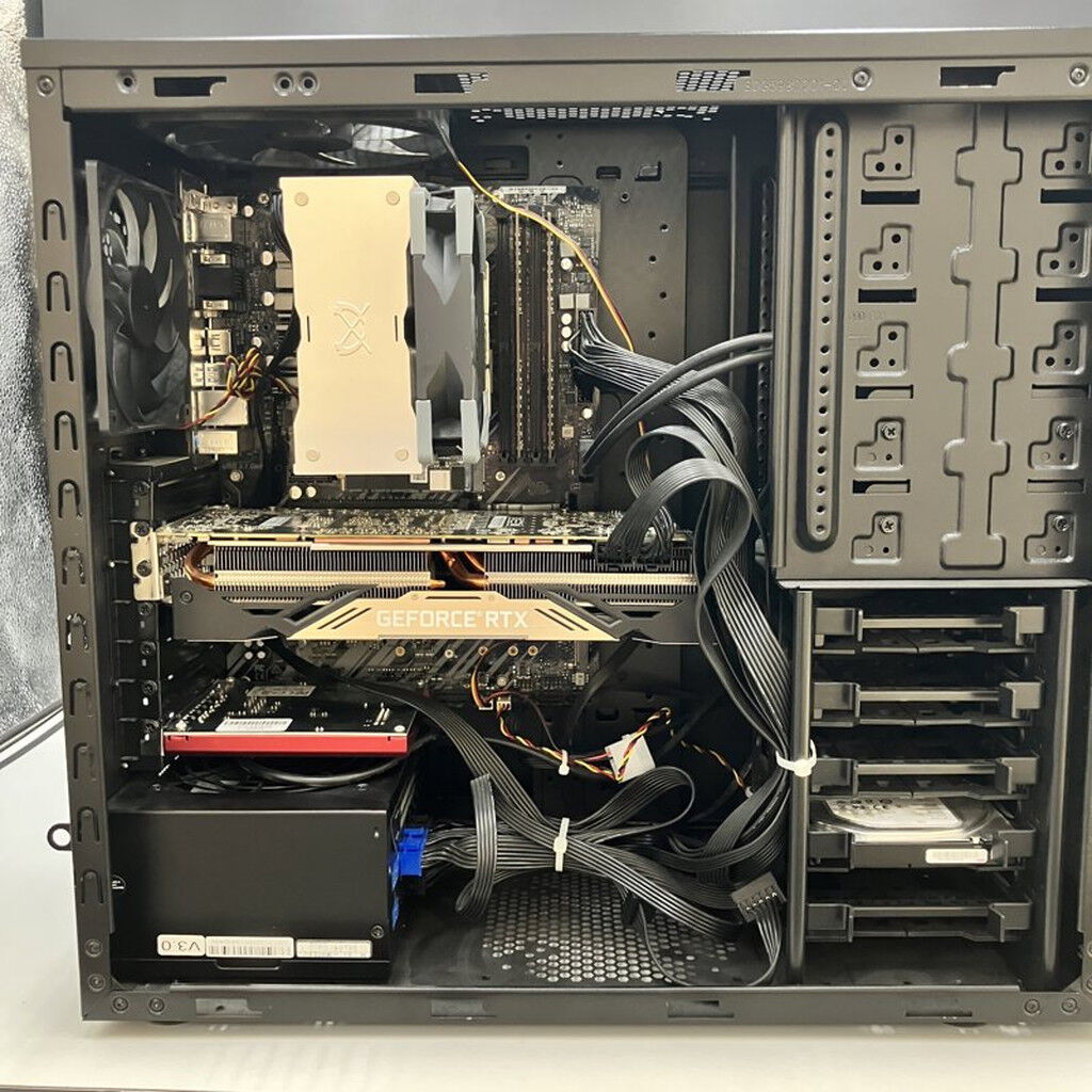 中古 GALLERIA ZZ(i9 9900KF/32GB/SSD1TB/HDD2TB/RTX2080Ti/W11H