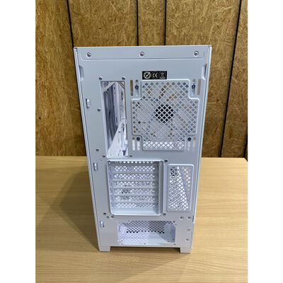 【座間相武台】中古  Thermaltake CA-11G-00M6WN-00(View 290 ATX ｶﾞﾗｽWH) 4510002978 