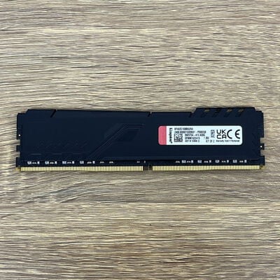 【津ラッツ店】中古  PC4-25600 32GB デスクトップ用(DDR4-3200) 143224 