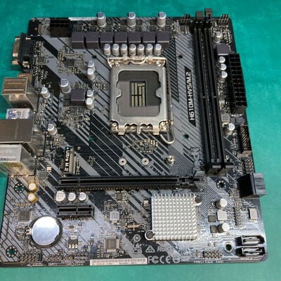 【静岡東瀬名店】中古  ASRock H610M-HVS/M.2 R2.0 (H610 1700 mATX DDR4) 5140000537 