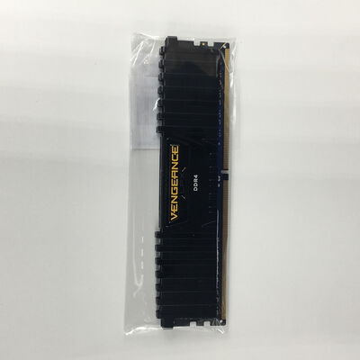 【佐賀南部バイパス店】中古  PC4-21300 8GB デスクトップ用(DDR4-2666) 126165 
