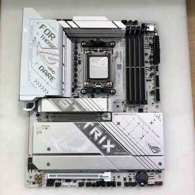 【甲府飯田店】中古  ASUS ROG STRIX X870-A GAMING WIFI(X870 AM5 ATX) 172204 