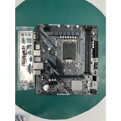 【秋葉原本店】中古  ASRock H610M-HVS/M.2 R2.0 (H610 1700 mATX DDR4) 3410012419 