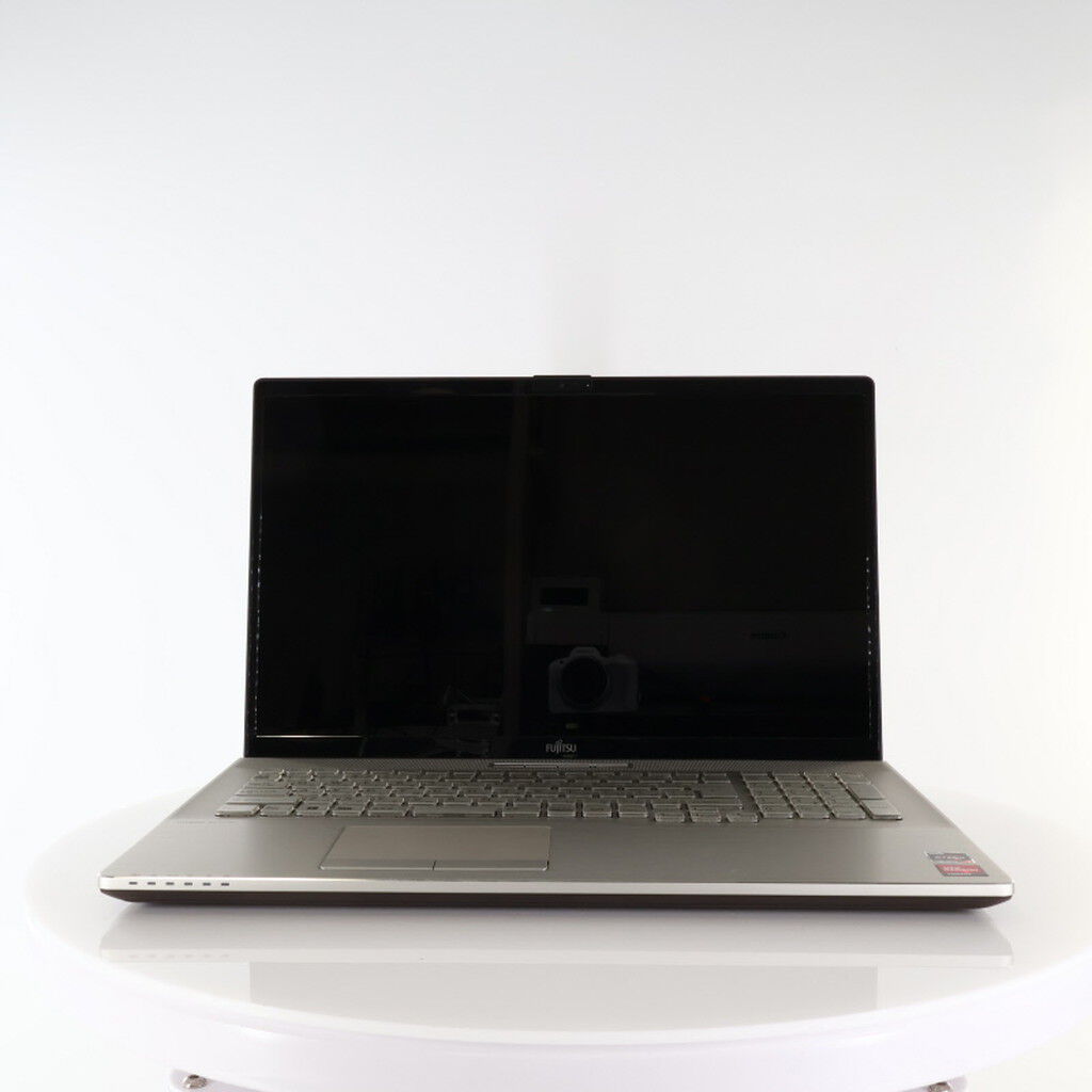 中古 LIFEBook NH77/F3(Ryzen 7 5700U/16GB/SSD256GB/W11H) 3410014806