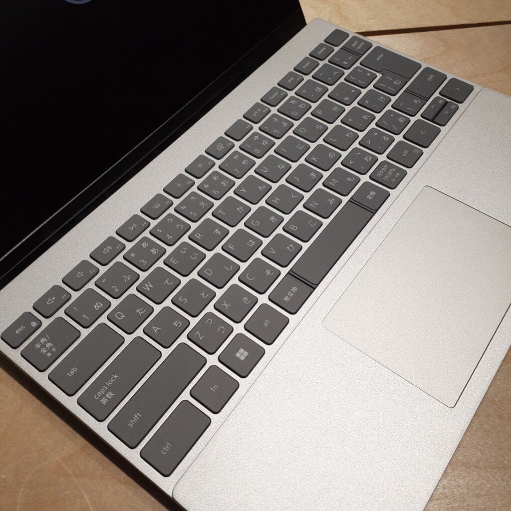 中古 DELL lnspiron 13 5330(Ultra 7 155H/16GB/SSD1TB/W11H