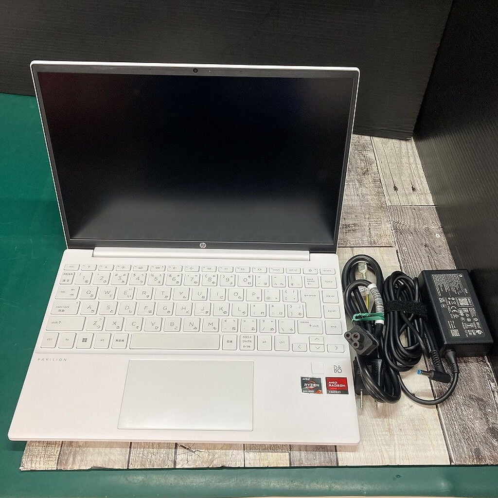 準美品 Pavilion Laptop 13 Ryzen7 5825U 16GB 中古 HP Pavilion Aero Laptop 13(Ryzen 7 5825U/16GB/SSD512GB/なし