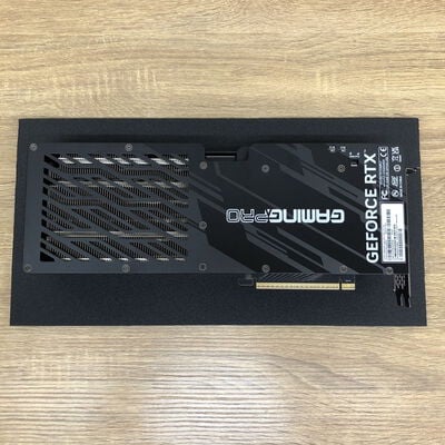 【津ラッツ店】中古  Palit NE75070019K9-GB2050A GamingPro (RTX5070 12G) 176909 