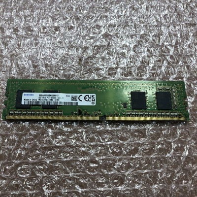 【宮崎恒久店】中古  PC4-25600 8GB デスクトップ用_ 184899 