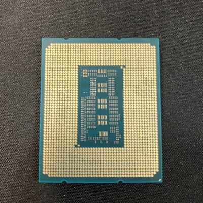 【大宮店】中古  INTEL Core i7 13700KF (1700/3.4G/30M/C16/T24) 152751 