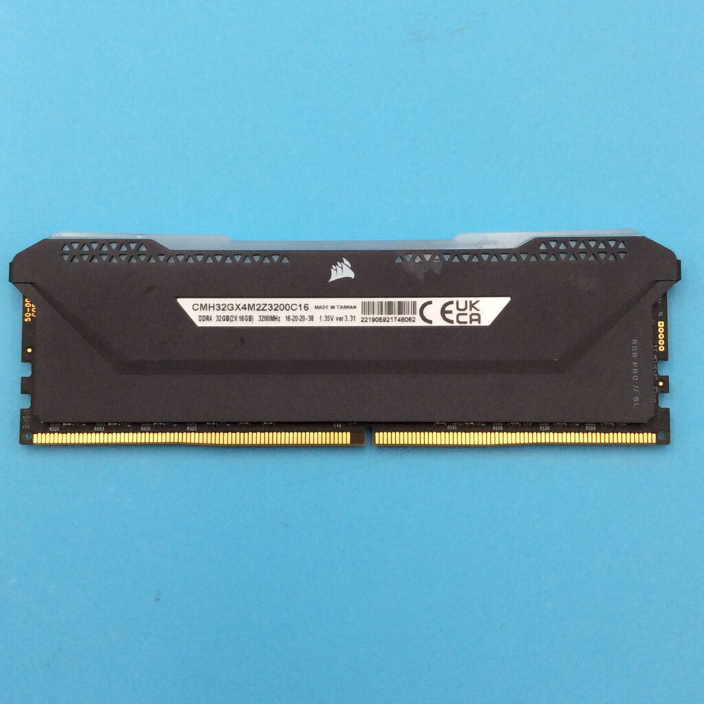 中古 PC4-25600 16GB デスクトップ用(DDR4-3200) 140728 （349751
