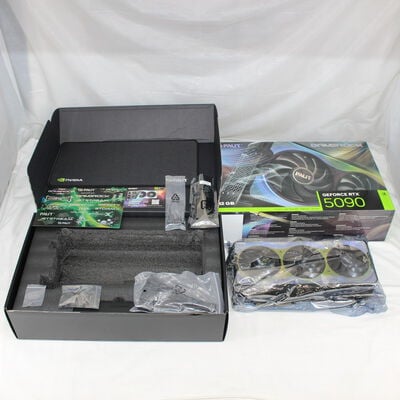 【通販センター】中古  Palit NE75090019R5-GB2020G (RTX5090 GameRock 32GB) 176513 