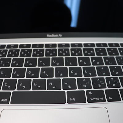 【札幌店】中古  Apple MacBook Air 13インチ 2024 (M3 8CPU 8 GPU/8GB/256GB) スターライト MRXT3J/A 3280020416 