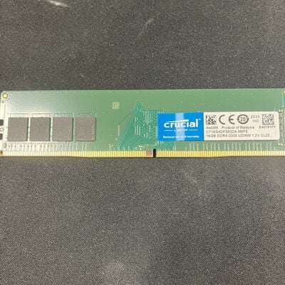 【大宮店】中古  PC4-25600 16GB デスクトップ用(DDR4-3200) 140728 