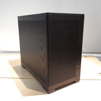 【鹿児島店】中古  自作PC(Ryzen 7 5700X/32GB/SSD1TB/RX9070/W11H) 4700001022 