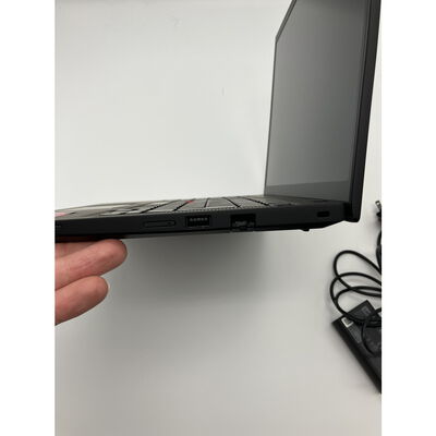 【秋葉原本店】中古  Lenovo ThinkPad P14s Gen 5 21MF-SOTW18(Ryzen 7 8840HS/64GB/SSD1TB/W11P) 3410011717 