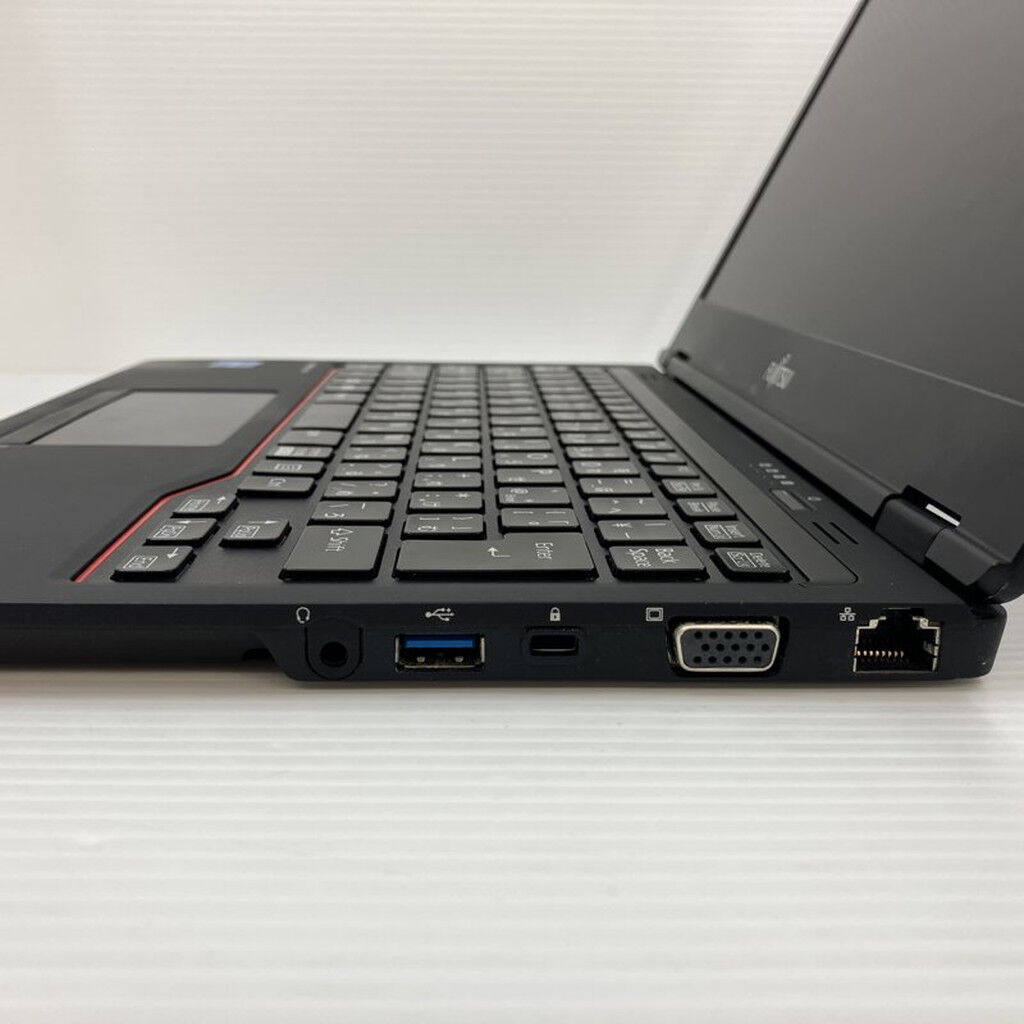 中古 FUJITSU LIFEBOOK U7311/F(i5-1145G7/8GB/SSD256GB/W11P