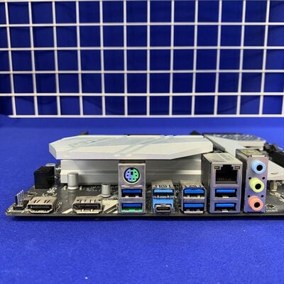 【横浜駅前店】中古  ASRock X570M Pro4 (X570 AM4 mATX DDR4) 140060 