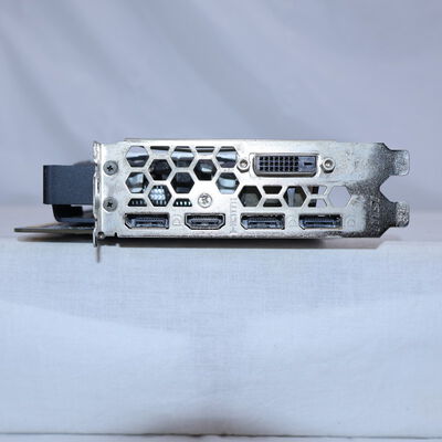 【通販センター】中古  MSI GTX 1070 ARMOR 8G OC（GTX1070 8GB） 3480043415 