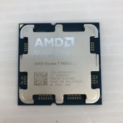 【徳島住吉店】中古  AMD Ryzen 7 9850X3D (AM5/4.7/104M/C8/T16/120W) 188690 