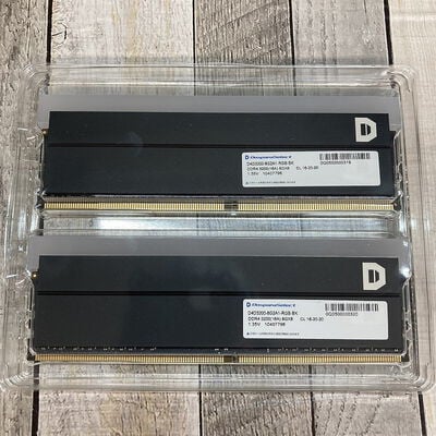 【広島店】中古  ﾄﾞｽﾊﾟﾗｾﾚｸﾄ D4D3200-8G2A1-RGB-BK(DDR4-3200 8GBx2) 3320005294 