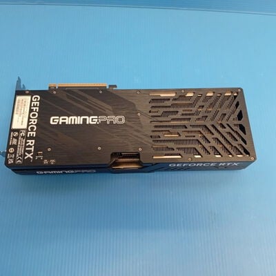 【大須店】中古  Palit NE7507T019T2-GB2031U(RTX5070Ti 16GB GamingPro-S) 188931 