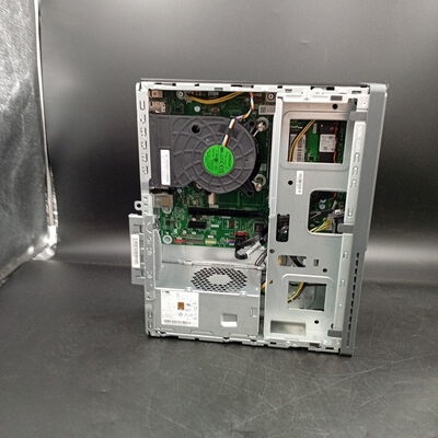 【大須店】中古  ThinkCentre neo 30s Small Gen 5 3120024496 