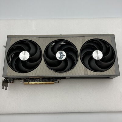 【新潟店】中古  SAPPHIRE NITRO+ Radeon RX 9060 XT GAMING OC 16GB (RX9060XT 16G) 179903 