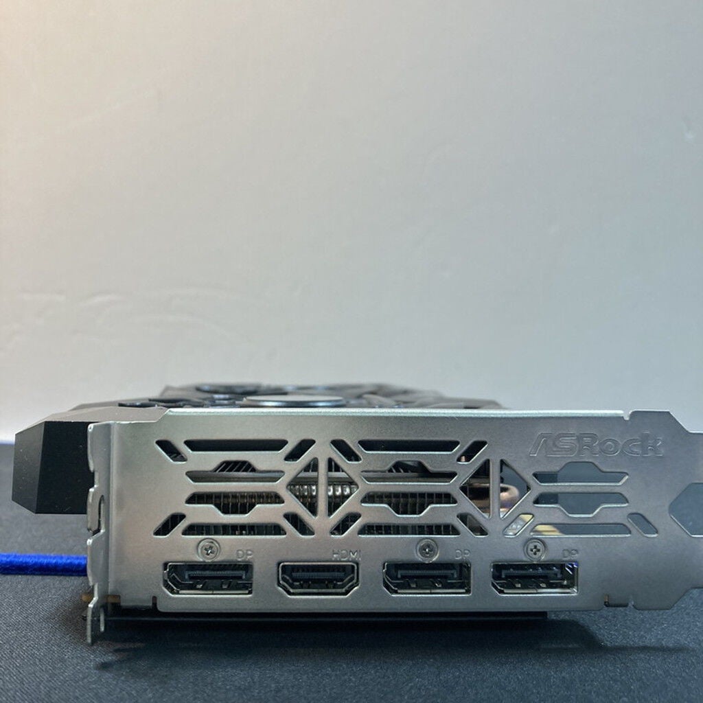 中古 ASRock Radeon RX6600XT Challenger D 8GB OC (RX6600XT 8GB
