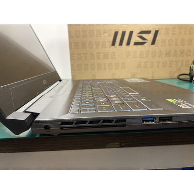 【富山本郷店】中古  MSI Bravo 15 C7V (Ryzen5 7535HS/16GB/SSD512GB/RTX4050/WLAN/15.6FHD/W11H64) 4760000873 