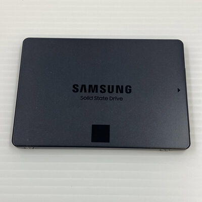 【秋葉原本店】中古  各社 2.5インチ SSD 1TB SATA 124398 